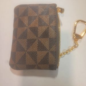 Key pouch brown (unbranded)